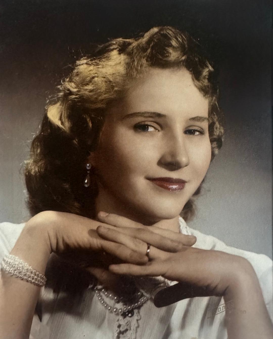 Janet A. Diestelhorst,  87, Glidden