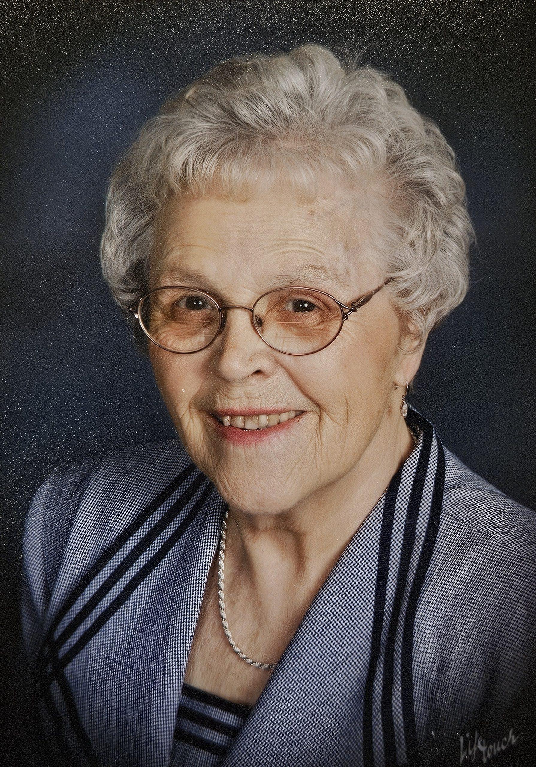 Adela Matilda Holoubek, 93, Phillips