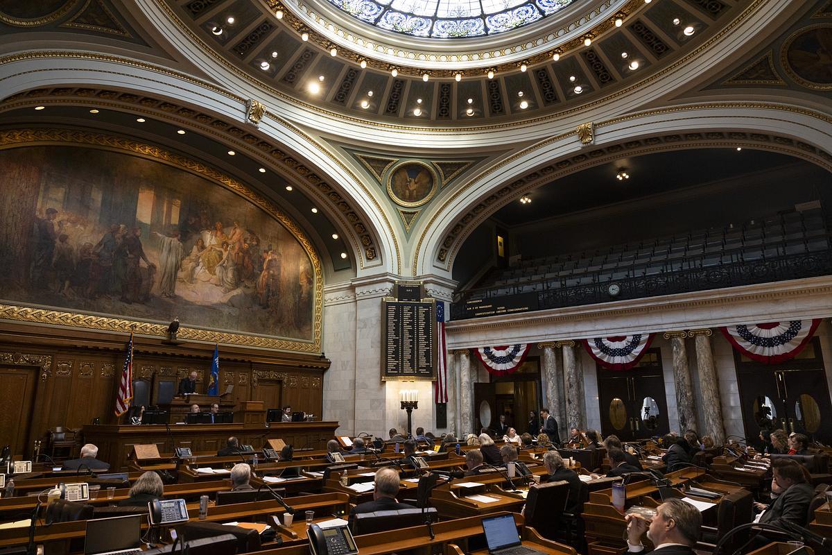Conservative group’s ad campaign pits vulnerable Wisconsin Republicans against their own party leadership